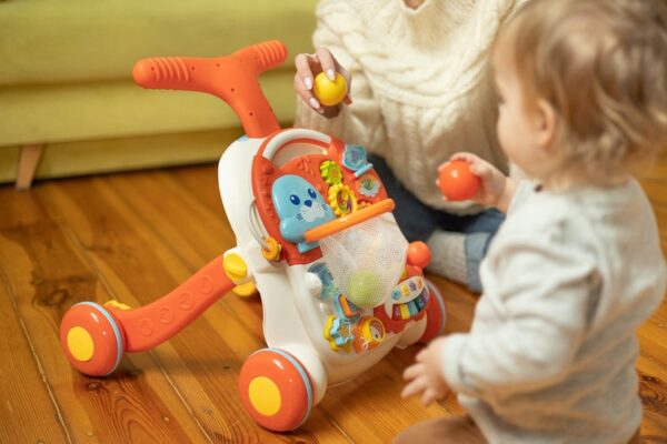 Dětské interaktivní chodítko, stoleček s příslušenstvím 2v1, TOYZ, růžové - Obrázek 5
