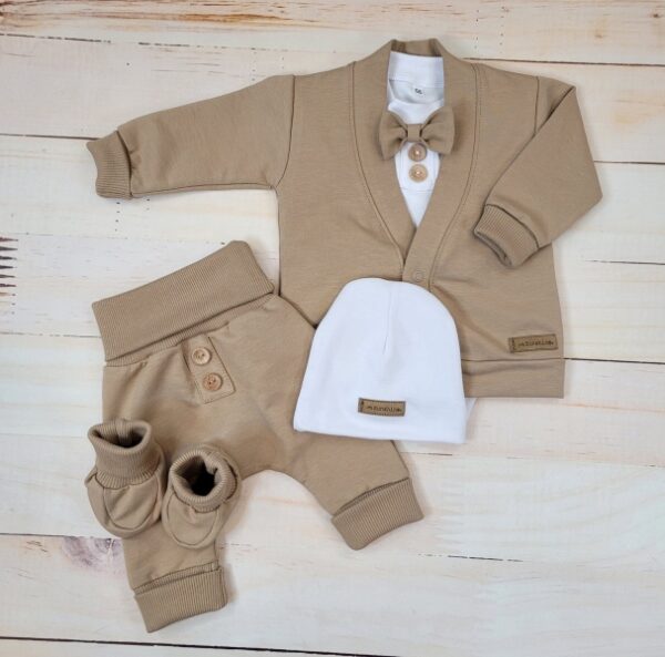 Bavlněná sada, body, kalhoty, motýlek a čepice Elegant Boy 5D, Kazum, mocca/bílá, vel. 68 - Image 3